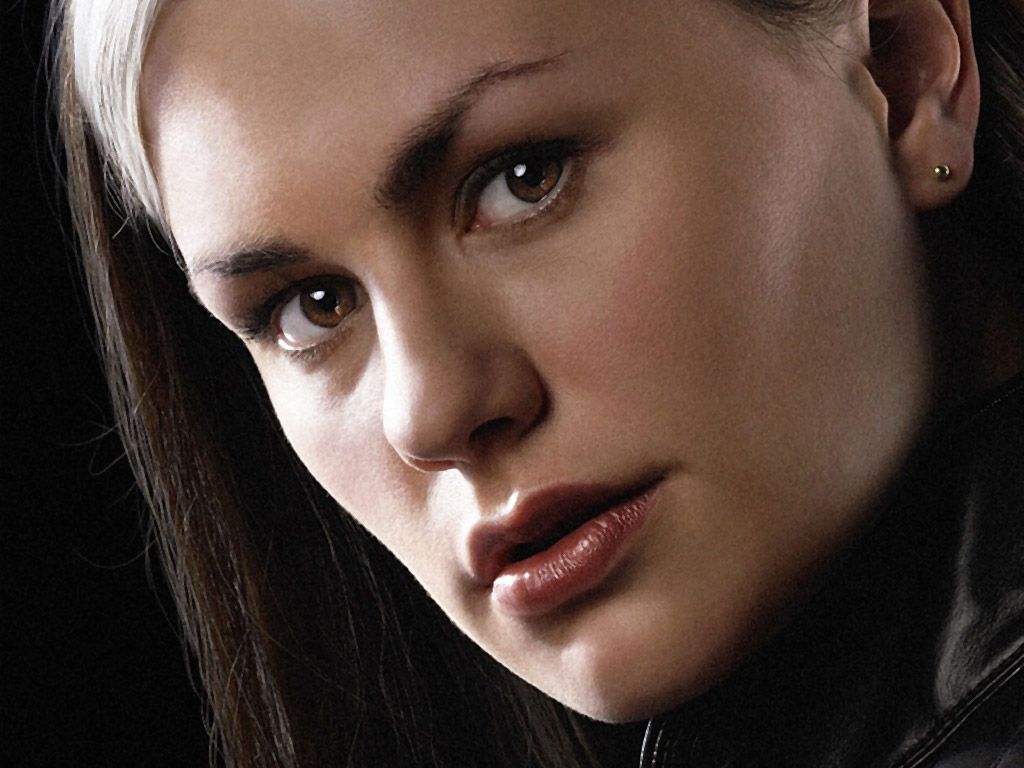Anna Paquin is one of the beautiful and Fitness Freak Model 